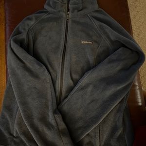 Columbia Women’s XL Zip-Up Sweater